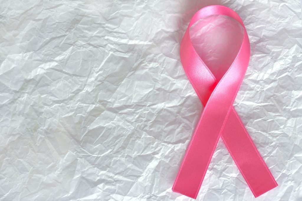 breast-cancer-symptoms-types-treatment-stages-healthylifenu